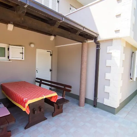 Apartment Tereza *